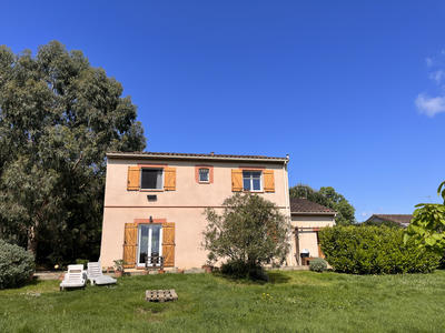 Maison - 130 m² - 6 pièces