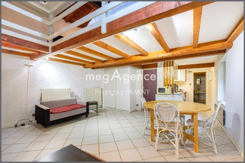 Maison de campagne - 250 m² - 8 pièces