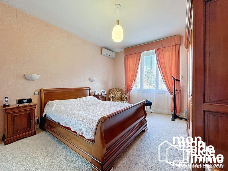 Maison - 160 m² - 6 pièces