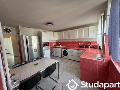 Chambre - 27 m² - 1 pièce