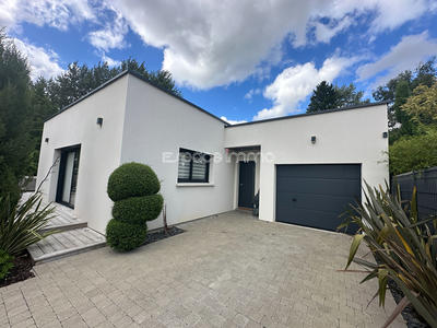 Maison - 123 m² - 7 pièces