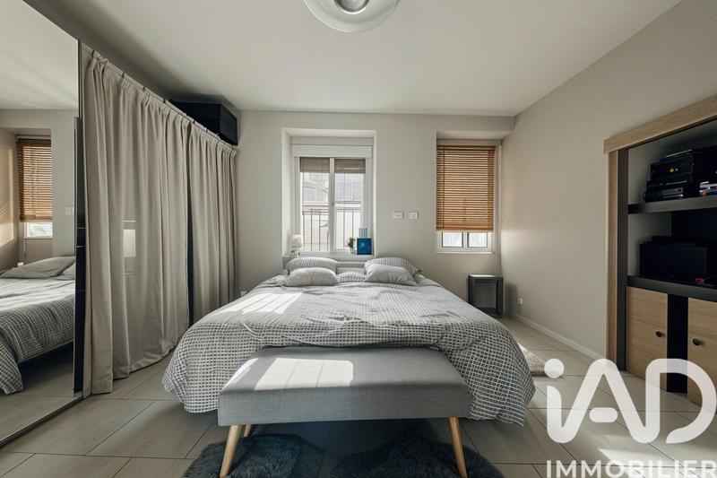 Maison - 120 m² - 6 pièces