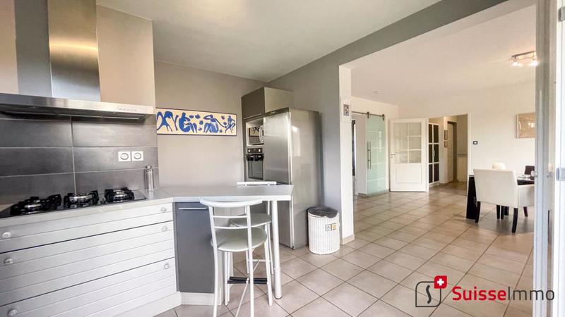 Appartement - 86 m² - 4 pièces