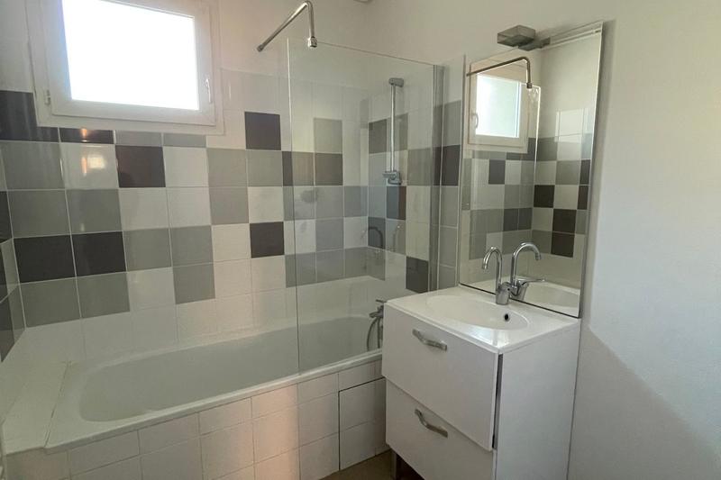 Appartement - 75 m² - 4 pièces