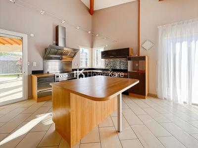 Villa - 230 m² - 7 pièces