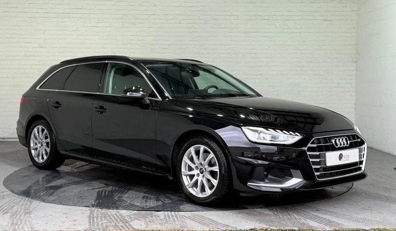 Audi A4 Avant 35 Tfsi 150 s tronic 7 Business Executive