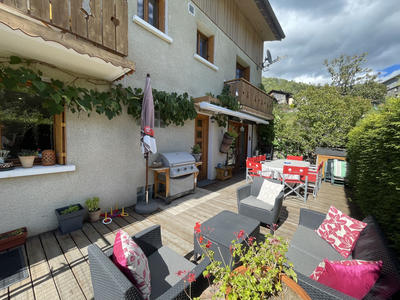 Maison - 210 m² - 7 pièces
