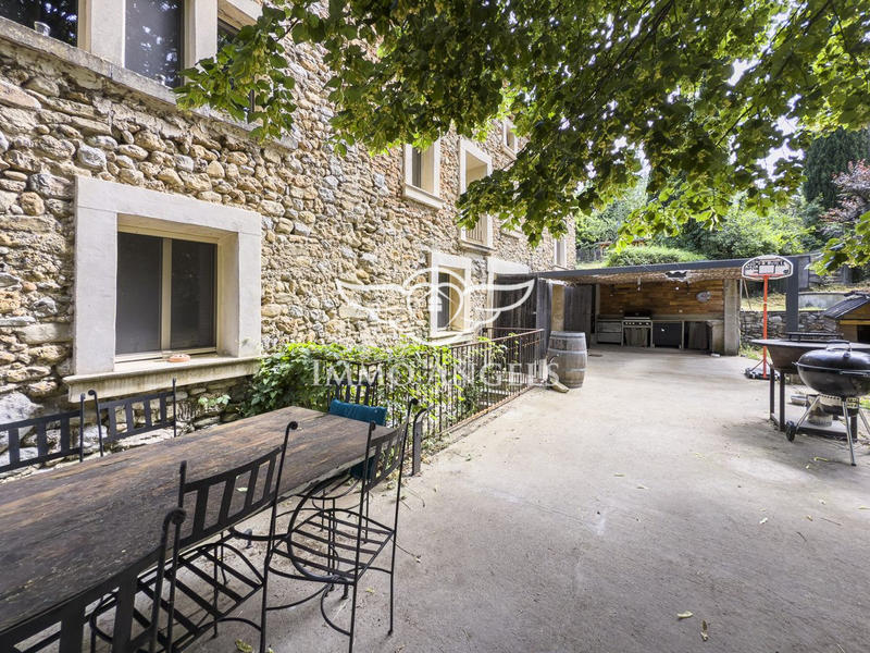 Maison ancienne - 140 m² - 5 pièces