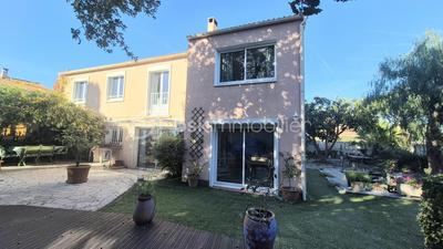 Villa - 131 m² - 6 pièces