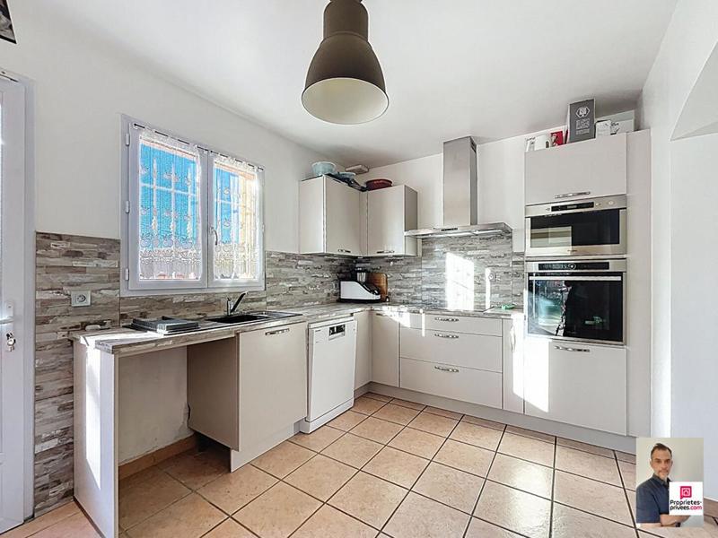 Maison - 110 m² - 4 pièces