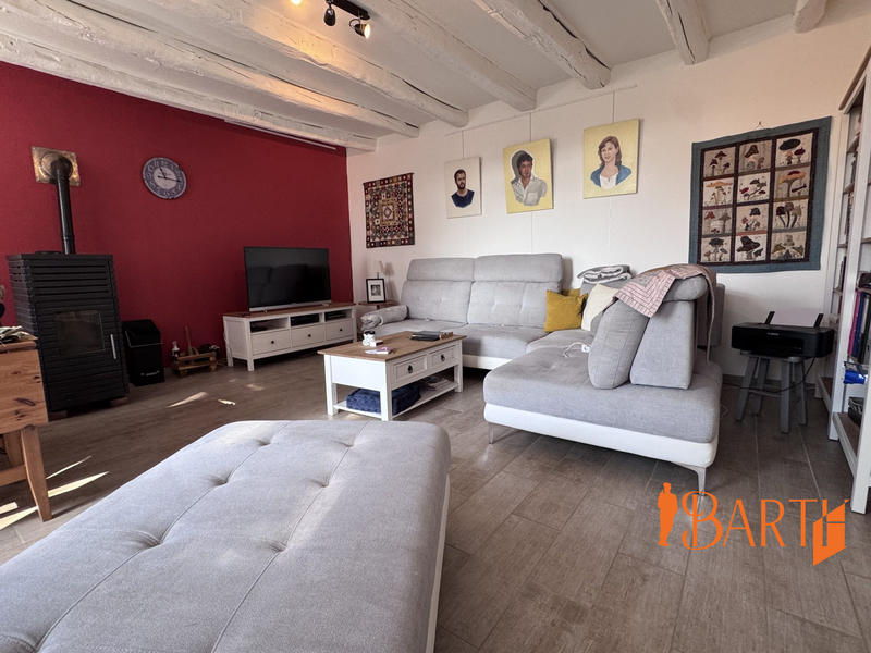 Maison traditionnelle - 194 m² - 8 pièces