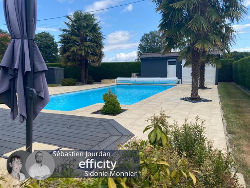 Pavillon - 180 m² - 6 pièces