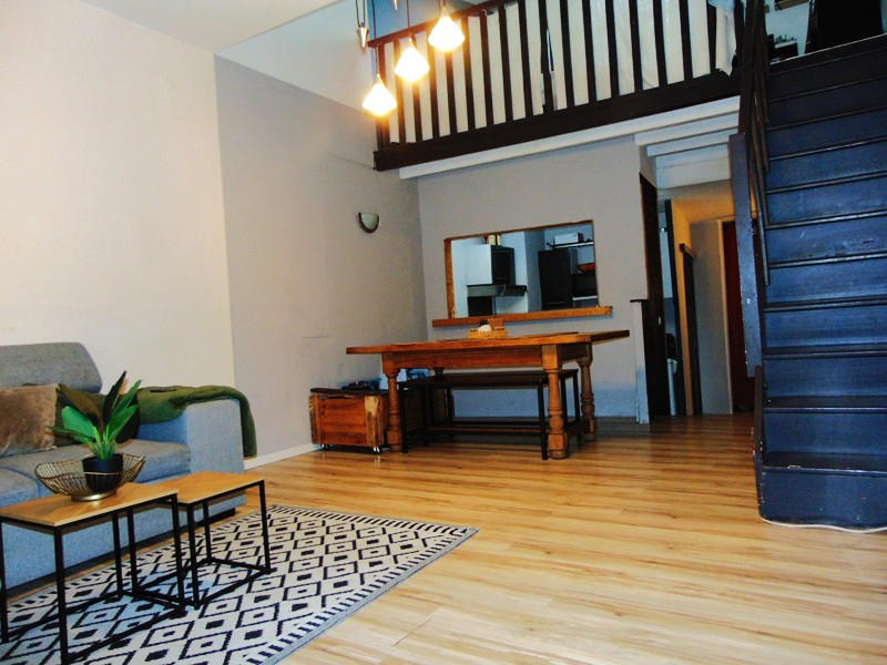 Appartement - 65 m² - 2 pièces