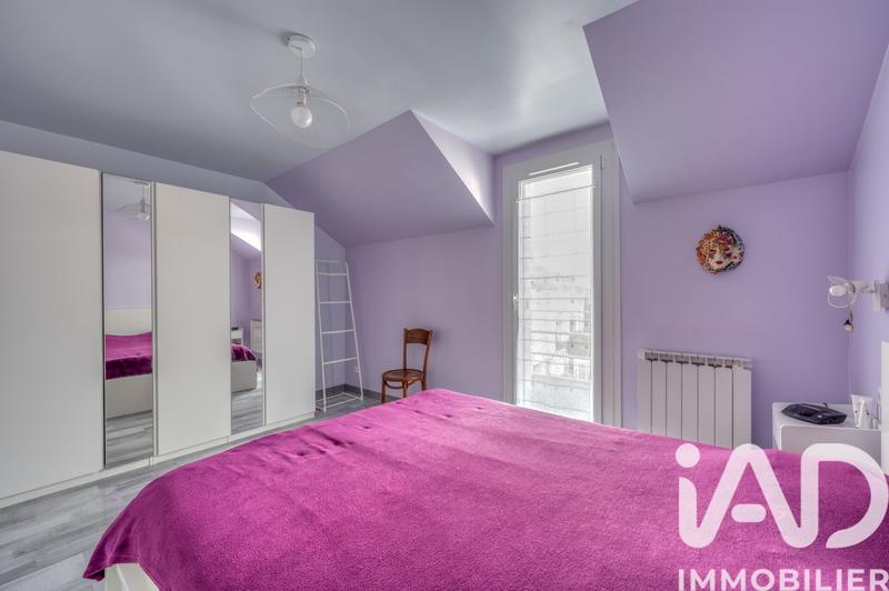 Maison - 101 m² - 5 pièces