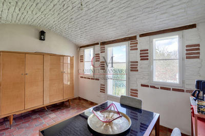 Maison - 211 m² - 7 pièces