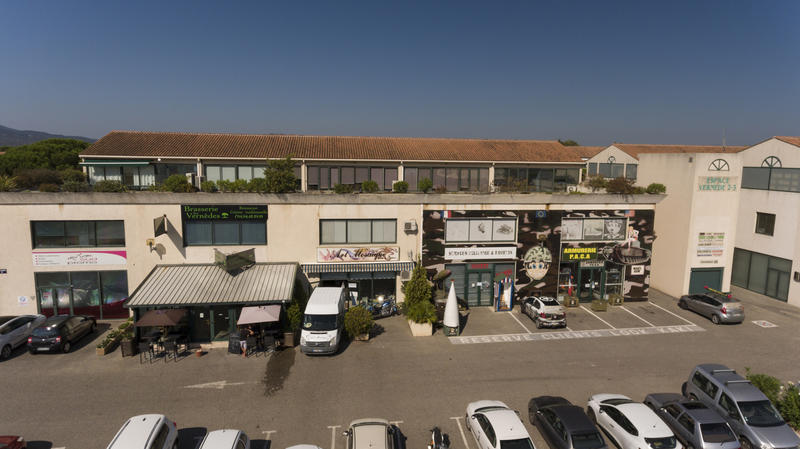 Local d'activités - 160 m²