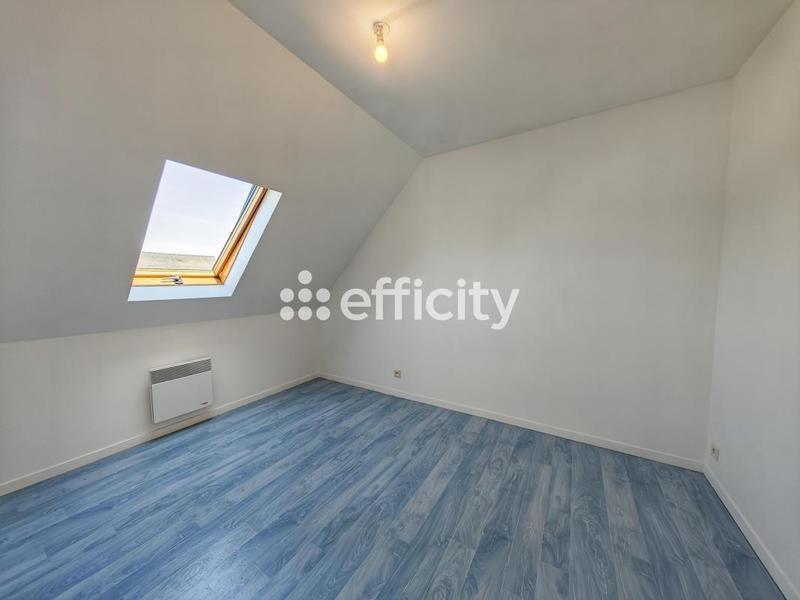 Maison - 90 m² - 6 pièces