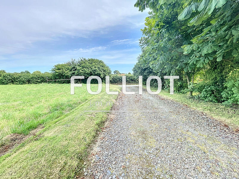 Maison - 225 m² - 10 pièces