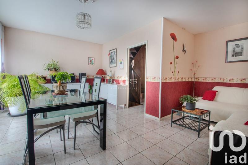 Maison - 92 m² - 5 pièces