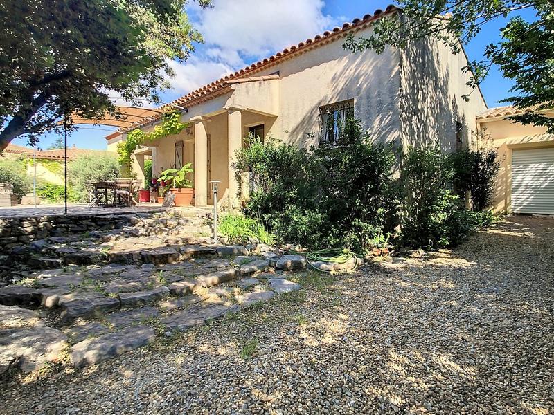 Villa - 90 m² - 4 pièces