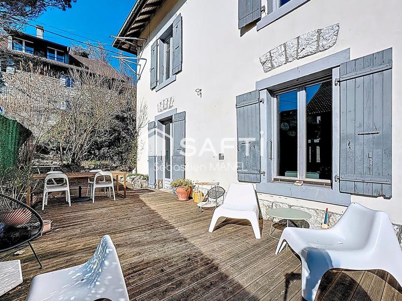 Maison - 160 m² - 6 pièces