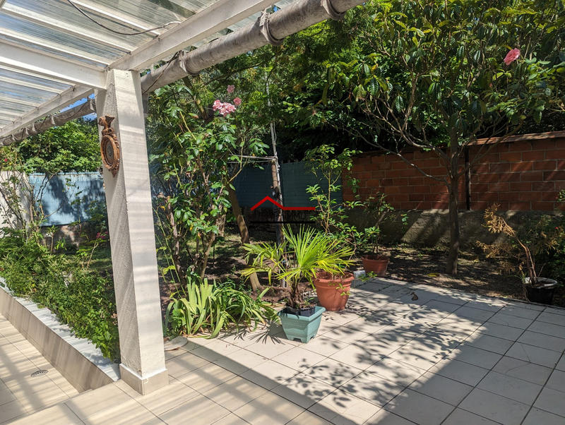 Maison - 103 m² - 6 pièces