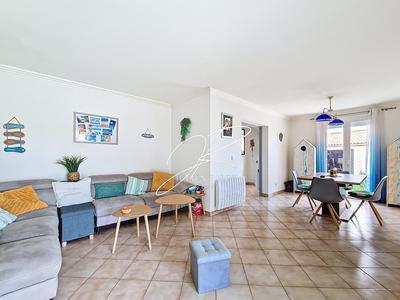 Maison - 138 m² - 6 pièces