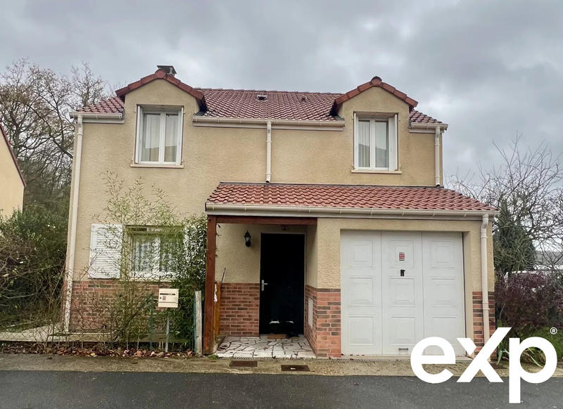 Maison - 96 m² - 6 pièces