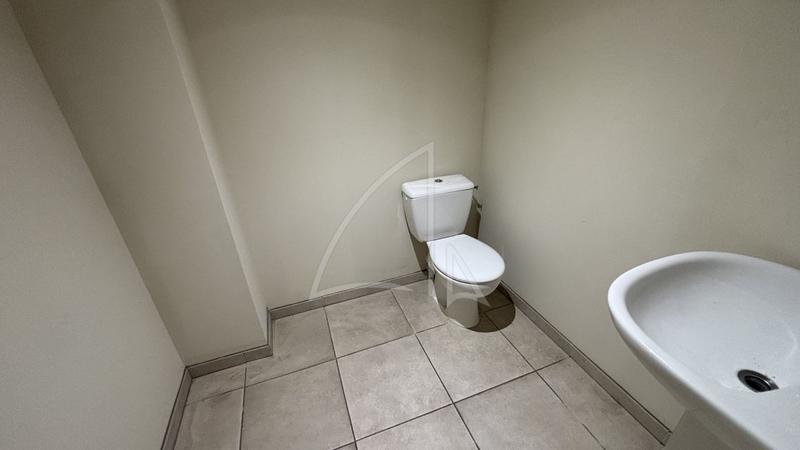 Bureau - 56 m² - 2 pièces