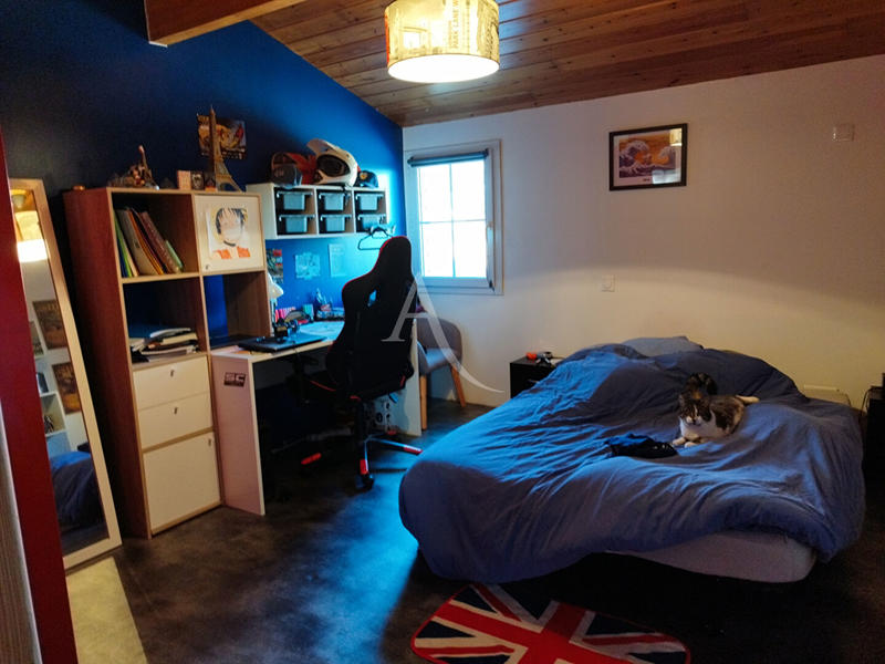 Maison - 170 m² - 6 pièces