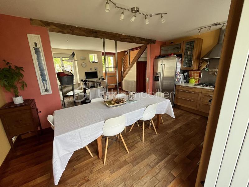 Maison - 126 m² - 6 pièces