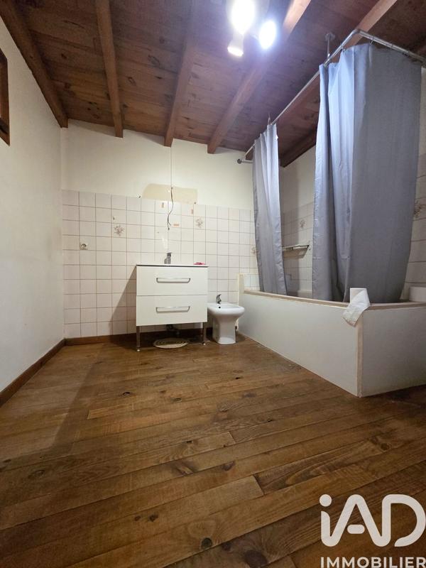 Ferme - 236 m² - 6 pièces