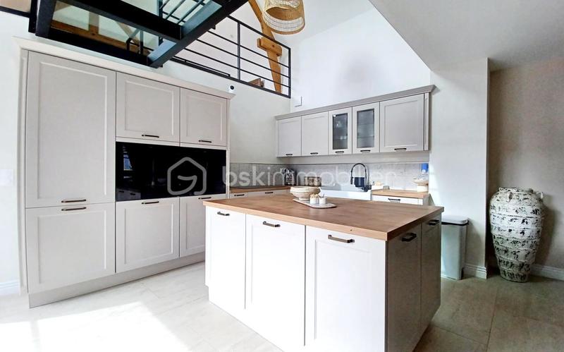 Fermette - 230 m² - 7 pièces