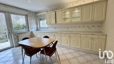 Maison - 195 m² - 5 pièces