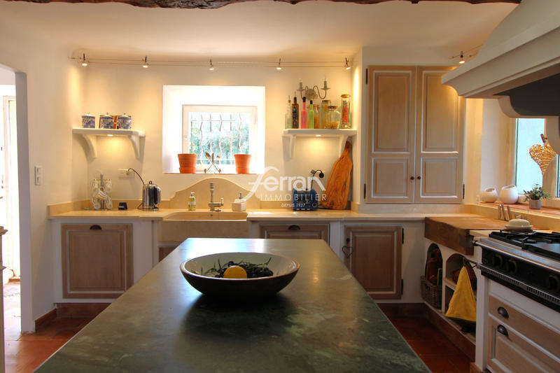 Bastide - 189 m² - 5 pièces