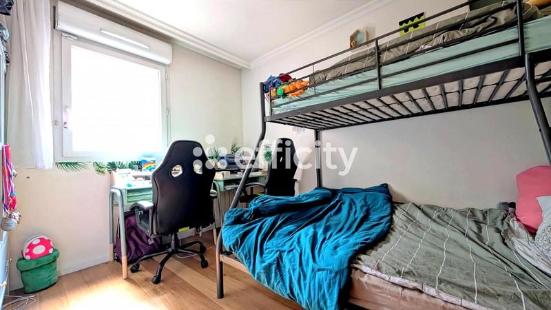 Appartement - 70 m² - 4 pièces