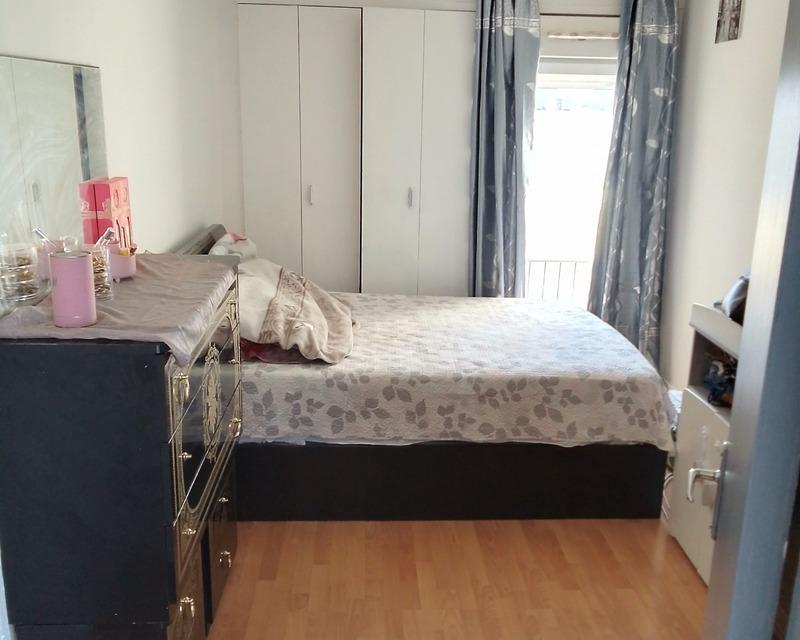 Appartement ancien - 79 m² - 4 pièces