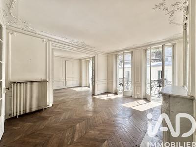 Appartement - 96 m² - 4 pièces
