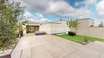 Maison - 121 m² - 7 pièces