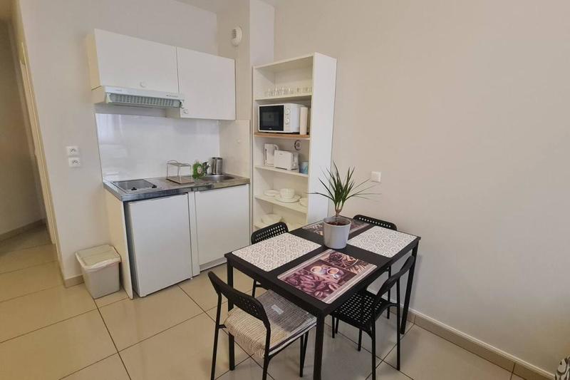 Studio - 23 m² - 1 pièce