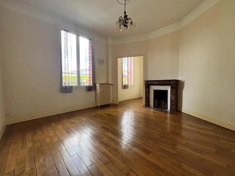 Maison de ville - 101 m² - 5 pièces