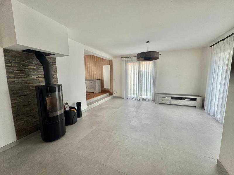 Maison - 139 m² - 6 pièces