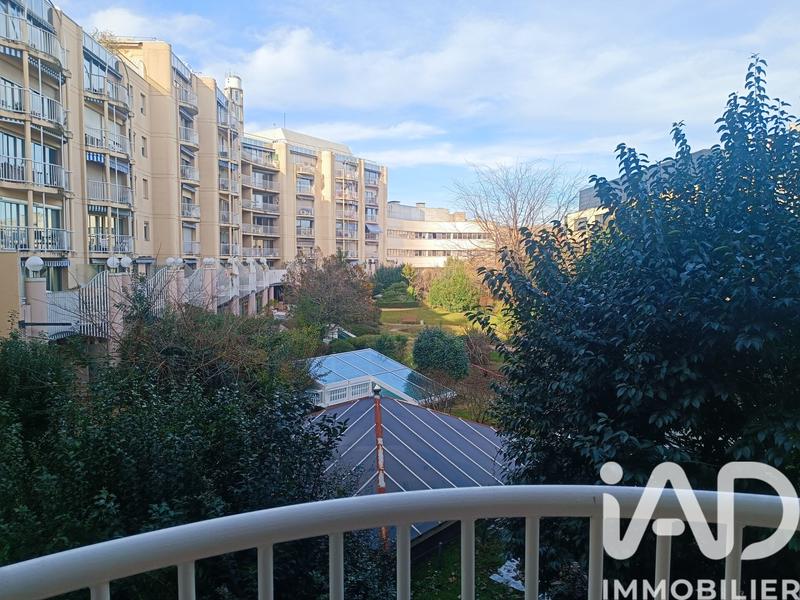 Appartement - 93 m² - 4 pièces