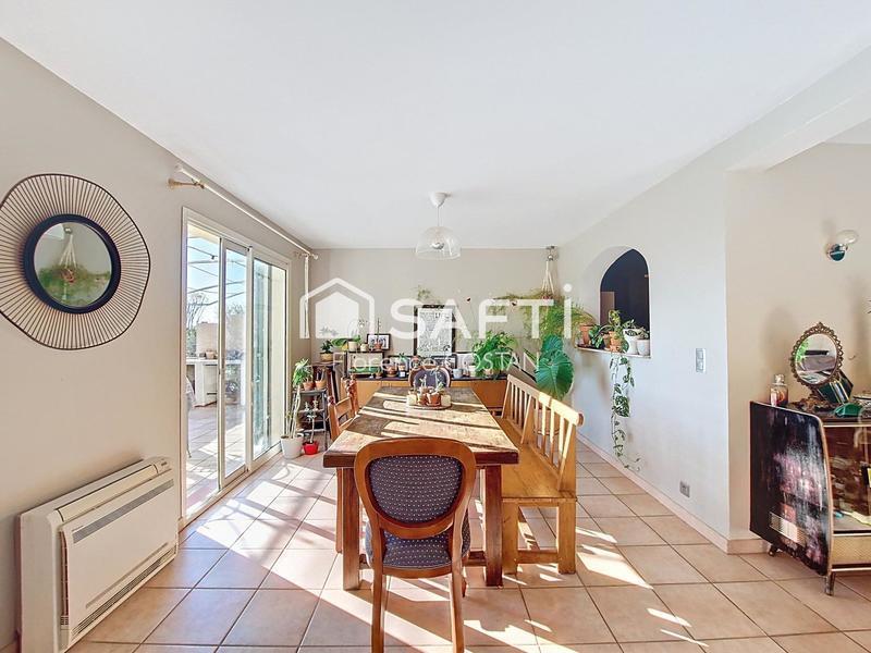 Villa - 164 m² - 6 pièces