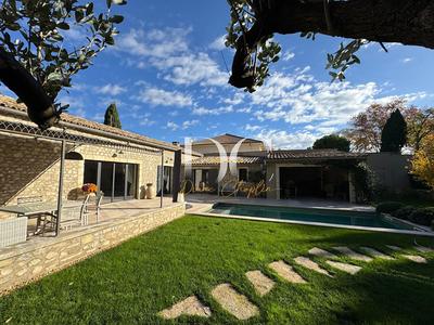 Mas - 164 m² - 5 pièces