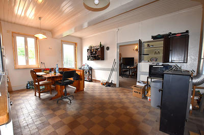 Maison - 168 m² - 8 pièces