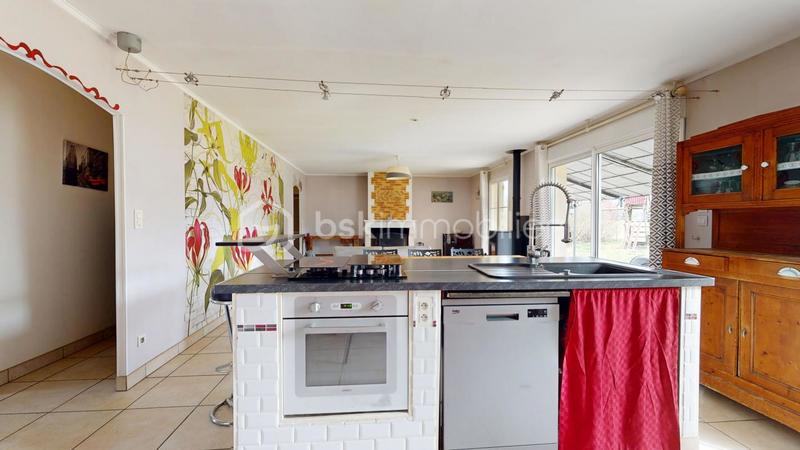 Maison - 135 m² - 6 pièces