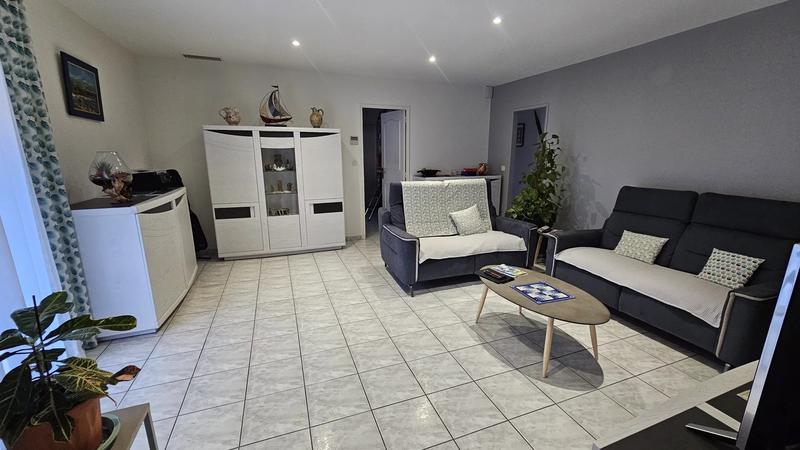 Maison - 110 m² - 4 pièces