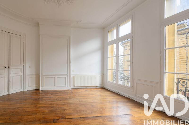 Appartement - 146 m² - 6 pièces