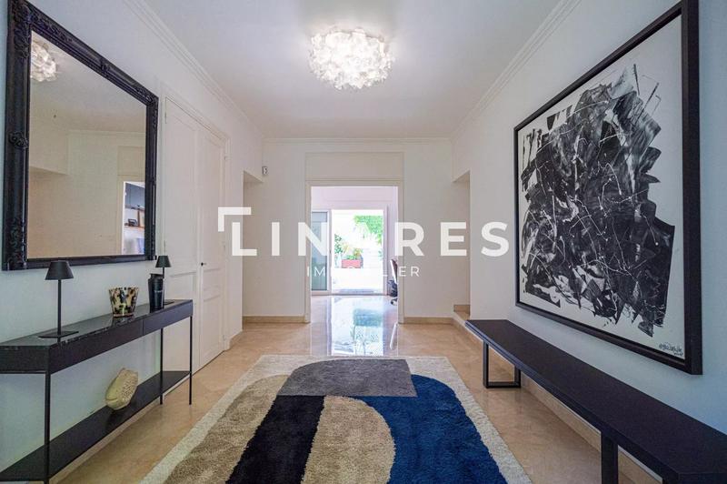 Maison - 306 m² - 6 pièces